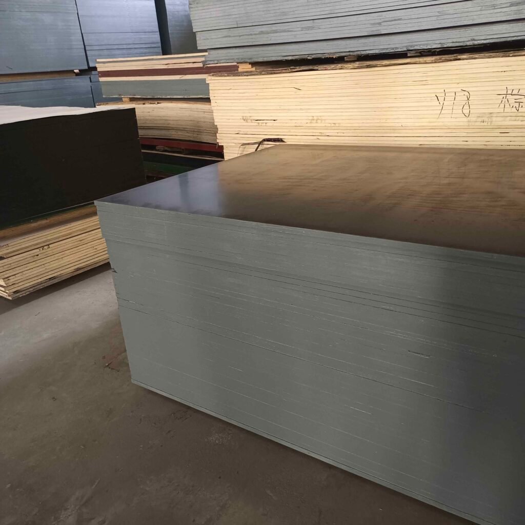 Phenolic Film Faced Plywood: Durable, Moisture-Resistant Solution for Various Applications 5 birch film faced plywood - phenolic film faced plywood