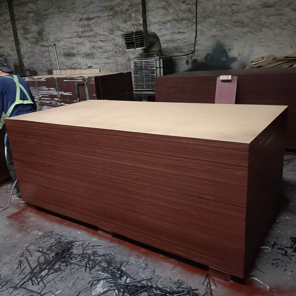 Phenolic face plywood for flight case 5 film faced plywood